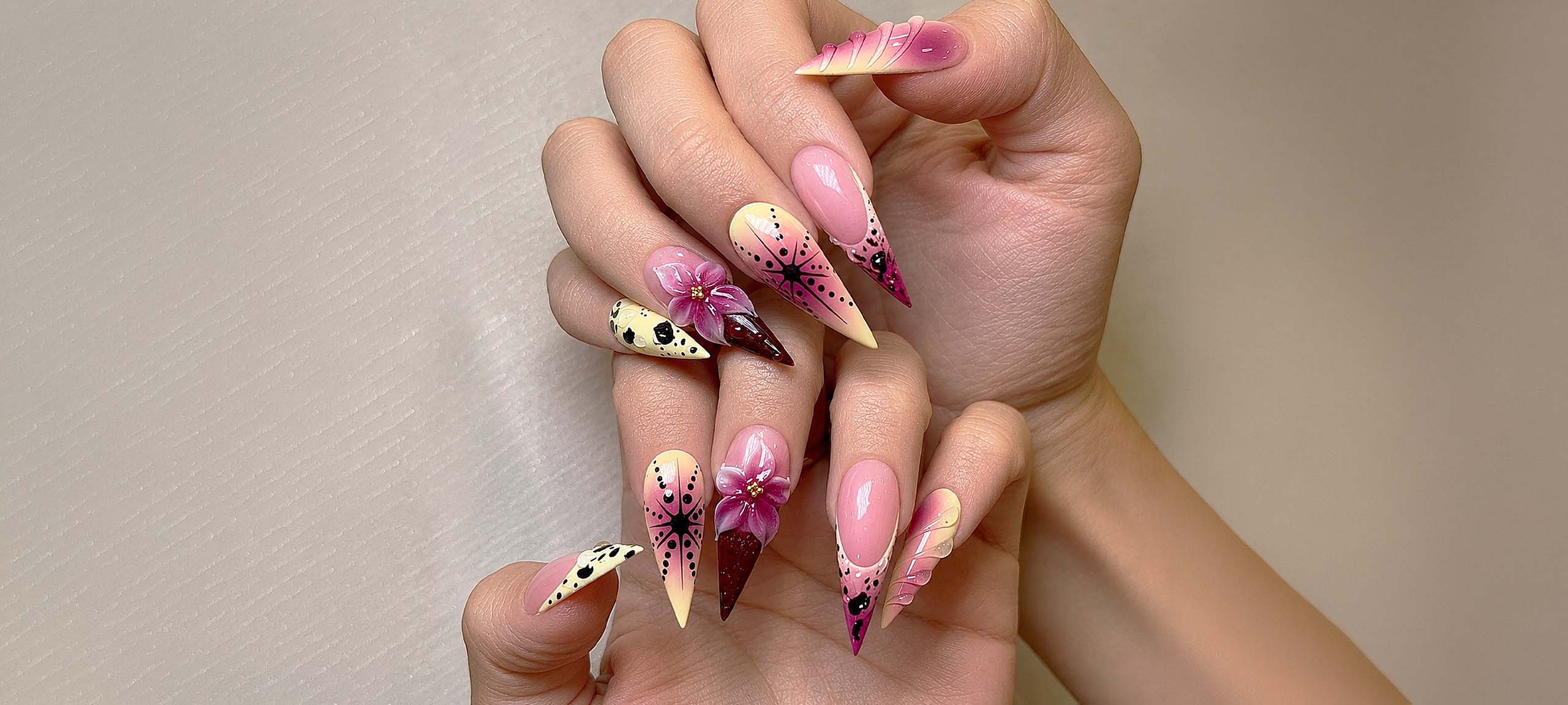 ULIKE Nails